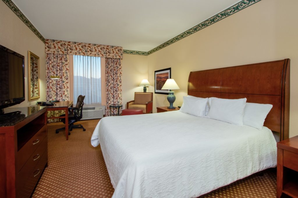 Hotels Elko Nv Shuttershotel Kingroom